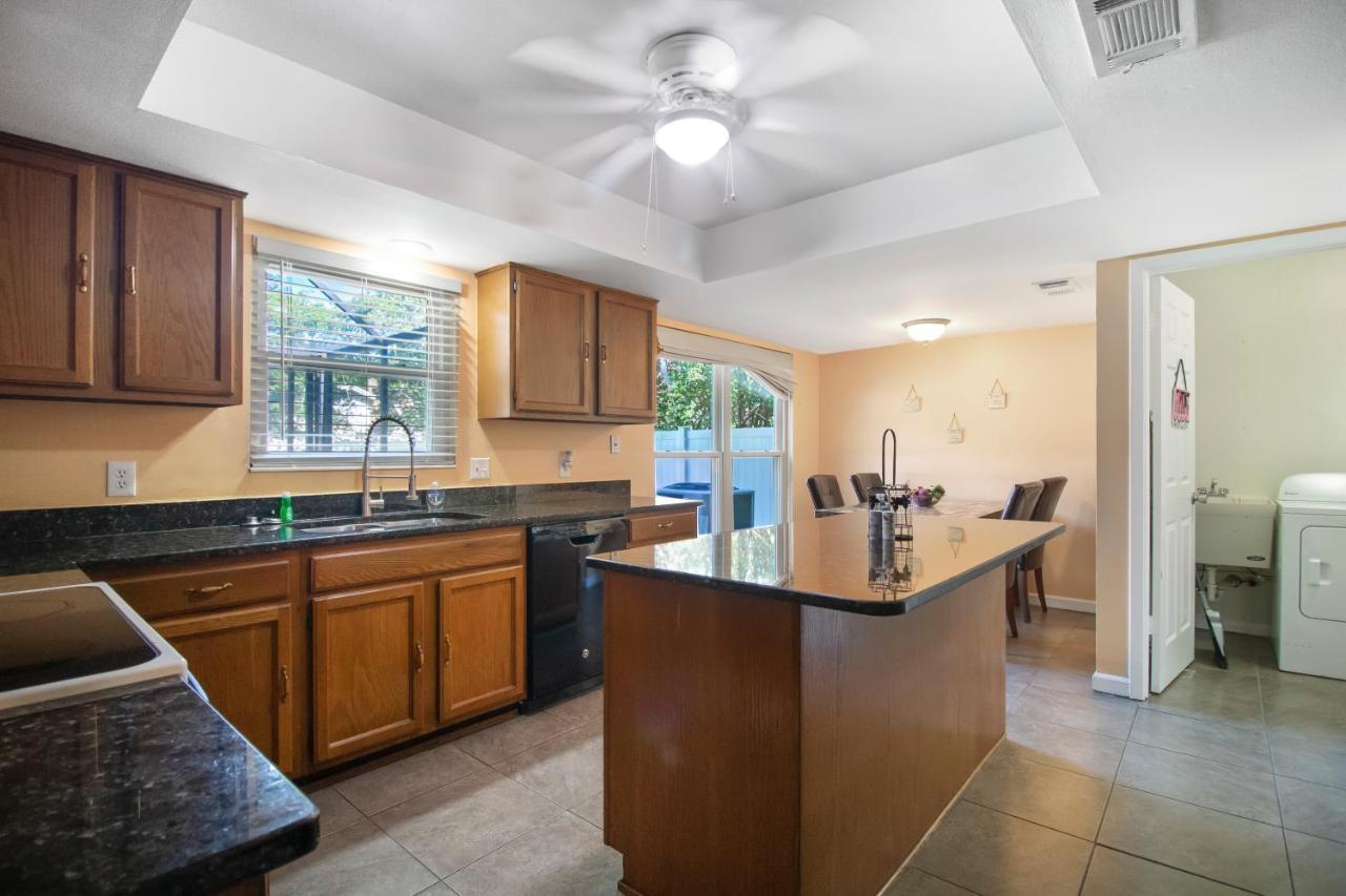 Tampa Bay Pool Home With Heated Pool Brandon Eksteriør bilde